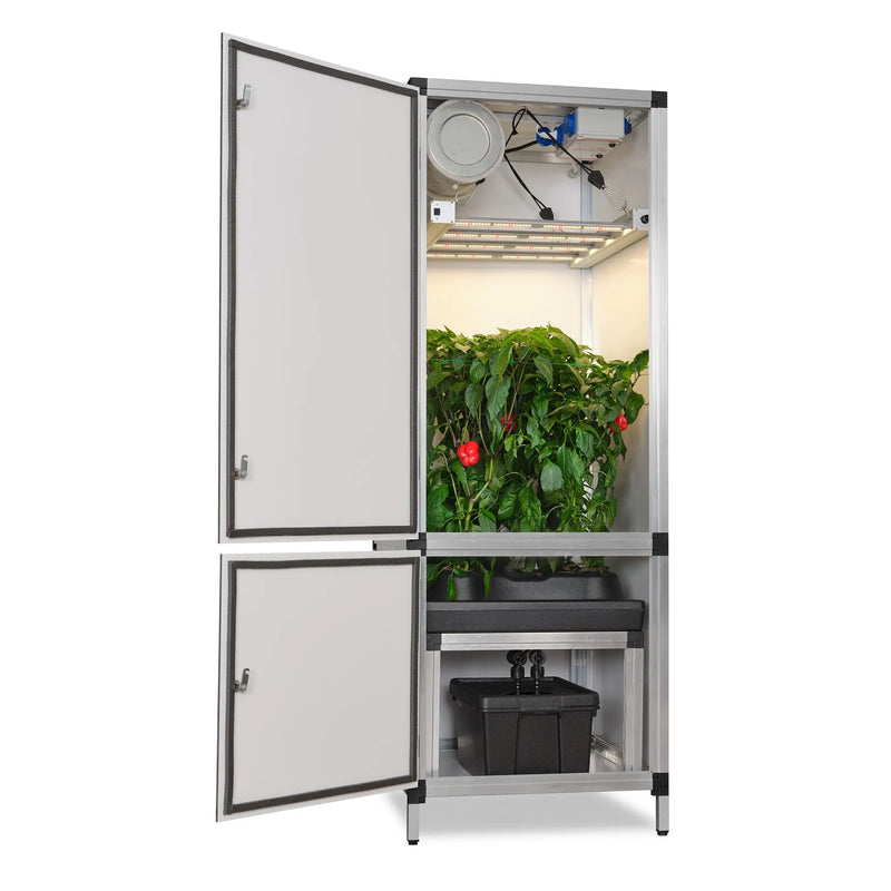 G-Tools Bonanza Clima 0.35m² kweekkast met G-Bars, irrigatie en planten.
