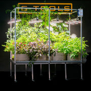 G-Tools DEMO Kweektafel compleet met planten en LED-kweeklampen.